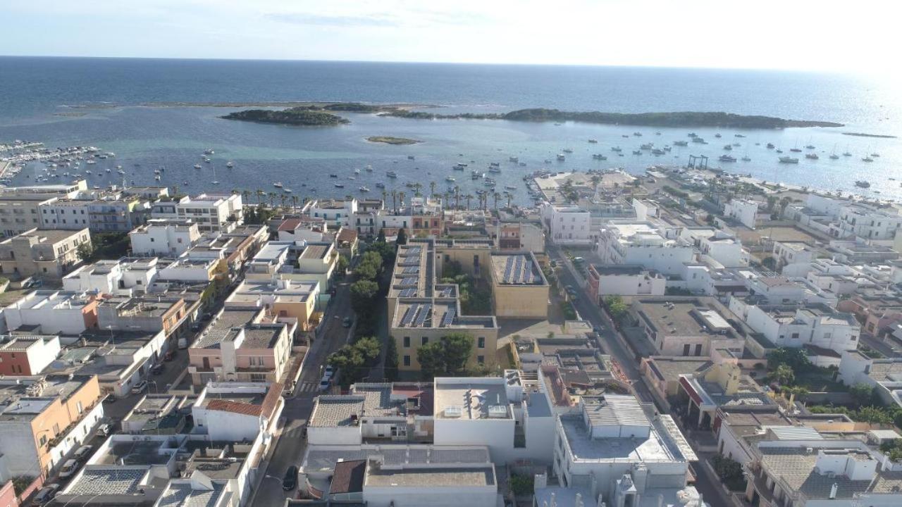White Aurora Rooms Porto Cesareo Eksteriør bilde