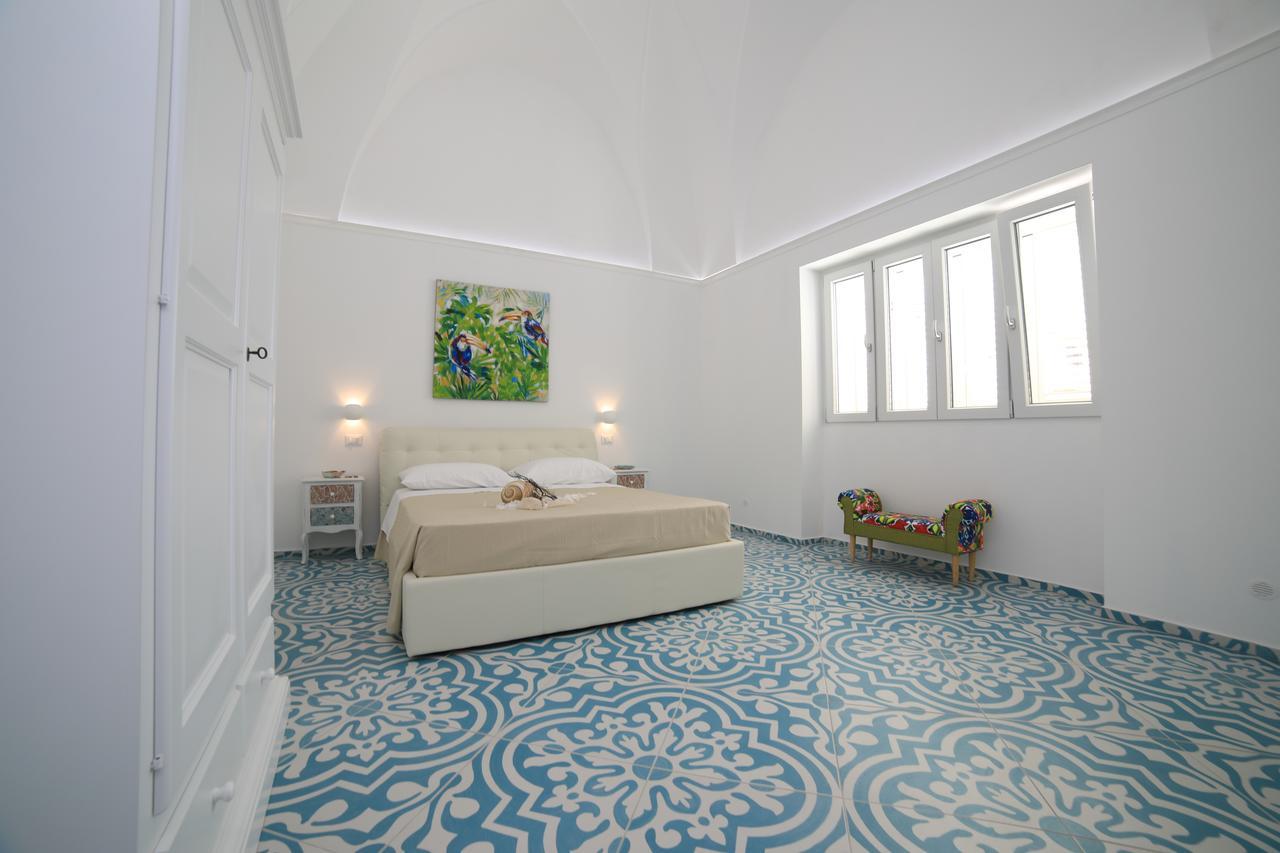 White Aurora Rooms Porto Cesareo Eksteriør bilde