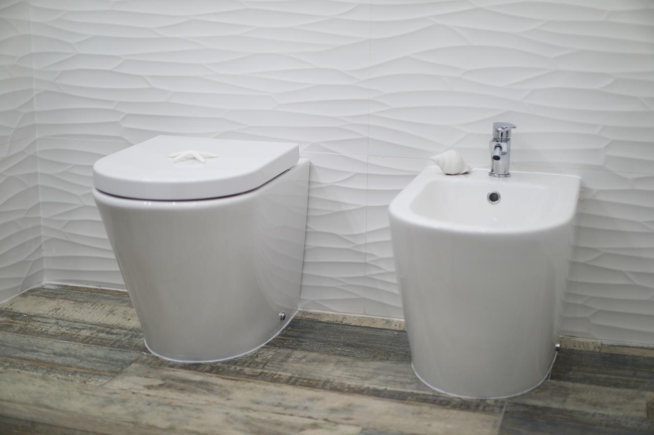 White Aurora Rooms Porto Cesareo Eksteriør bilde