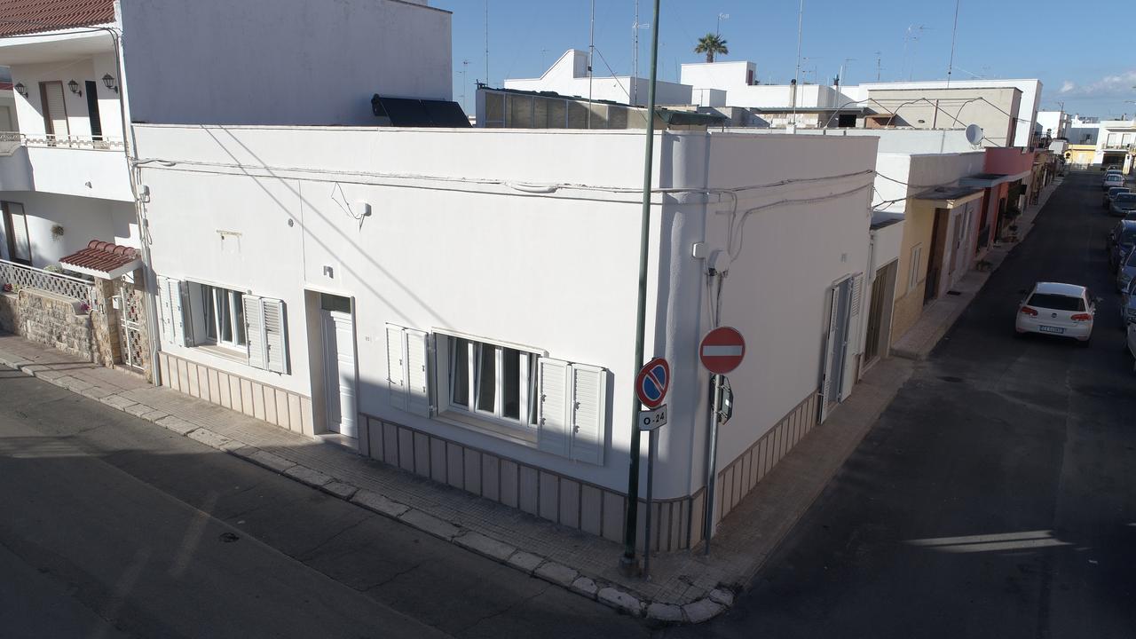White Aurora Rooms Porto Cesareo Eksteriør bilde